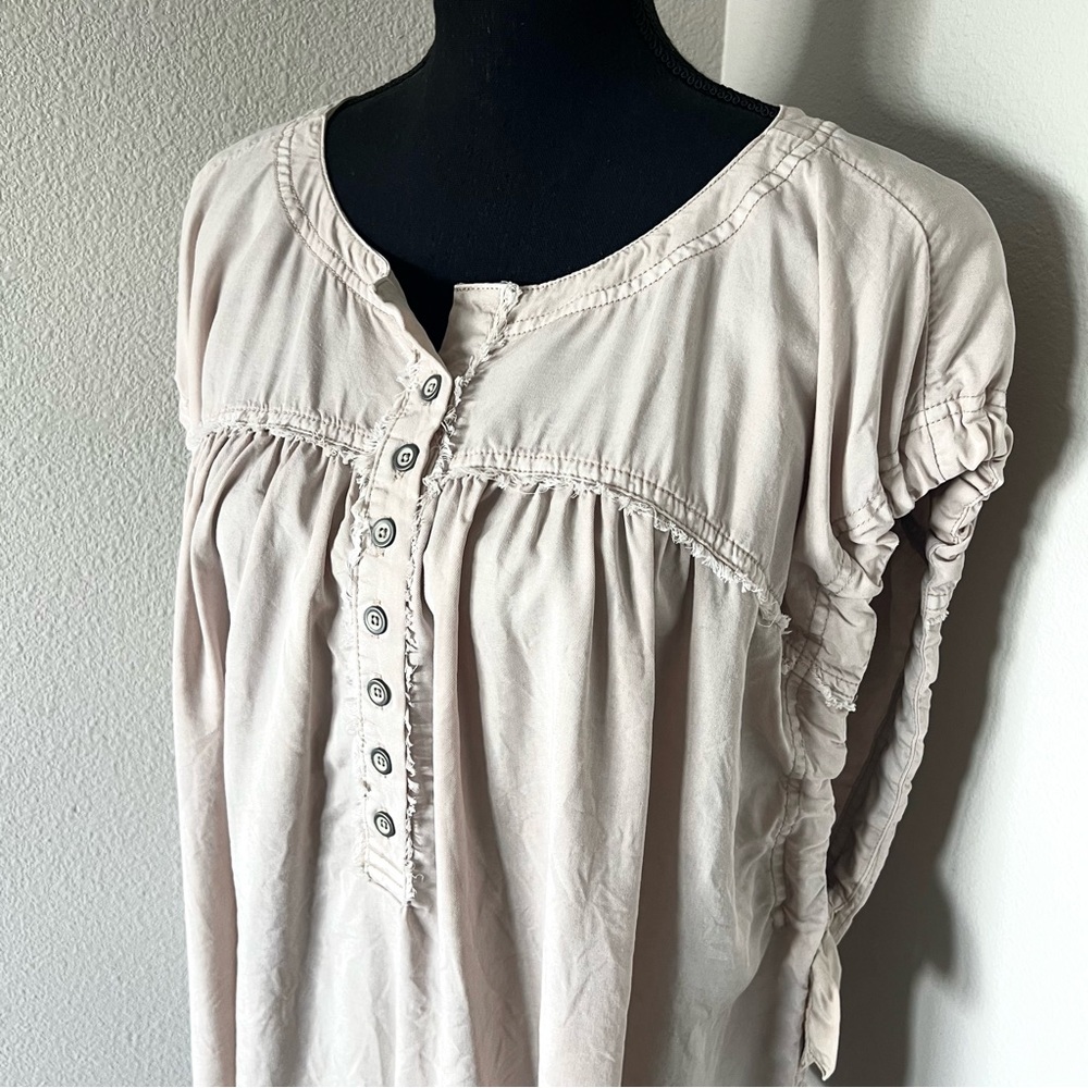 LIKE NEW • Free People We The Free Summer Love Top in Dust Storm • - Picture 3 of 8